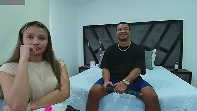 AnnieAndStefan online show from 03/13/25, 12:46