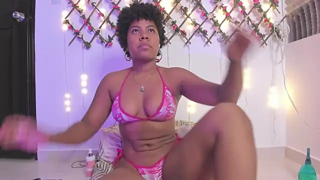 naughty ebonyy online show from 04/20/26, 02:53