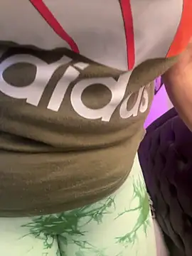 lonely shewolf online show from 04/08/26, 04:51