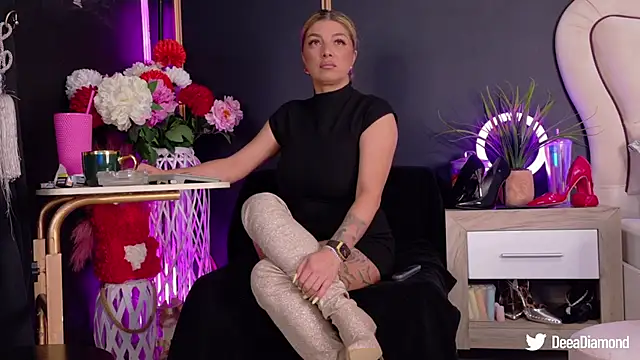 DeeaDiamondd online show from 09/15/25, 08:20