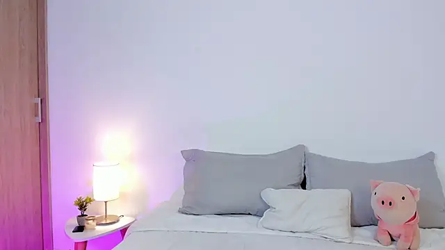 Kattycollinss1 online show from 11/20/25, 02:45