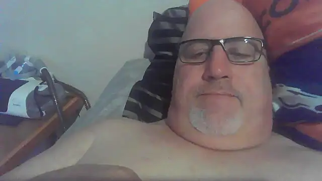 Bigbear0563 online show from 12/29/24, 08:37