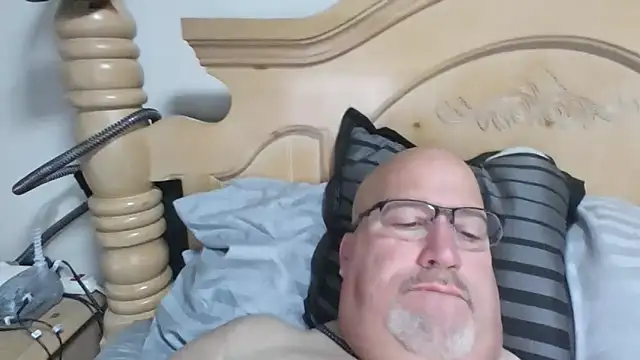 Bigbear0563 online show from 11/04/25, 04:50