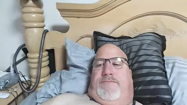 Bigbear0563 online show from 11/11/25, 05:02