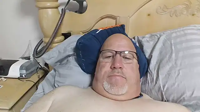 Bigbear0563 online show from 04/08/26, 03:45