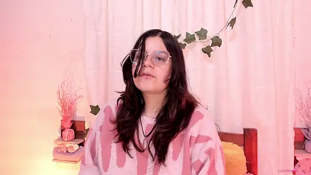 Mey moon online show from 02/11/25, 07:16