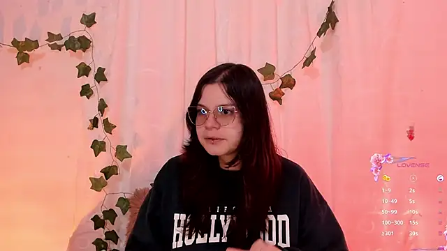 Mey moon online show from 03/18/25, 10:15