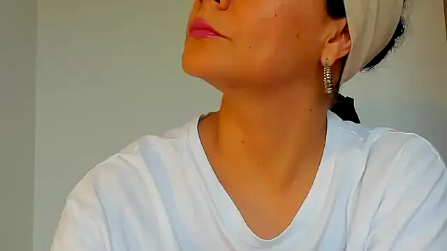 Sami Hotie1 online show from 11/10/25, 09:47