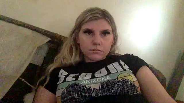 Snapshot of candycane57 chatting on 03/20/25, 06:53 candycane57 online show from 03/20/25, 06:53