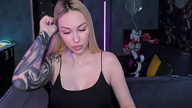 Blckmirrorr online show from 02/20/26, 06:59