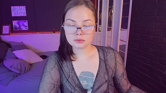 Mayayammy online show from 03/16/25, 02:11