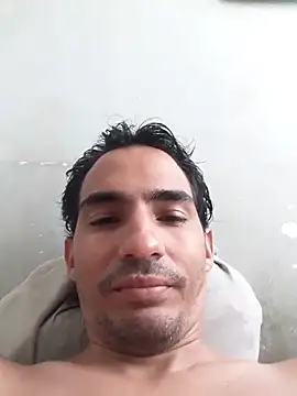 Snapshot of manuel202332 chatting on 05/28/26, 05:10 manuel202332 online show from 05/28/26, 05:10