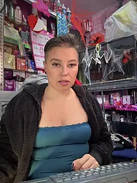 TamySweetness online show from 11/02/25, 04:09