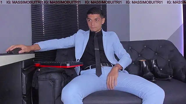 massimo g online show from 11/30/25, 01:04