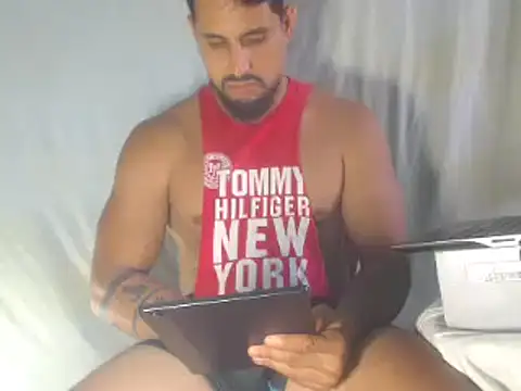 sebasx412 online show from 09/29/25, 06:57