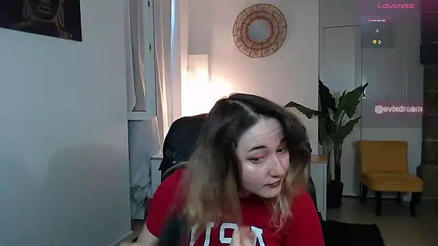 Crystal-dreamt online show from 07/04/26, 08:31