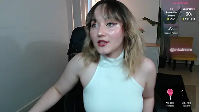 Crystal-dreamt online show from 07/11/26, 01:58