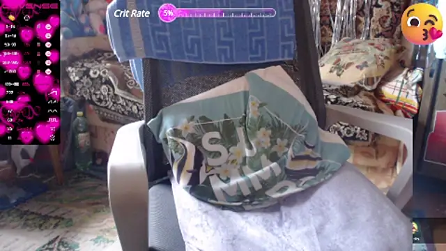 Snapshot of sweetbbabe chatting on 03/11/25, 12:06 sweetbbabe online show from 03/11/25, 12:06