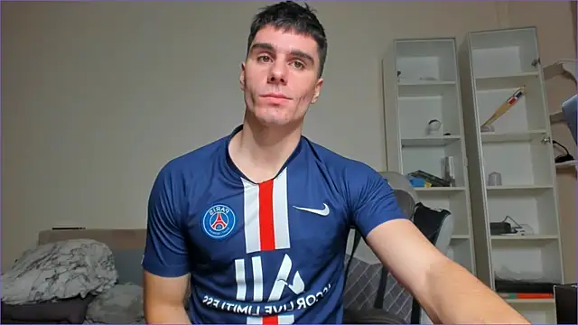 Snapshot of sam_huston chatting on 02/22/25, 09:15 sam huston online show from 02/22/25, 09:15