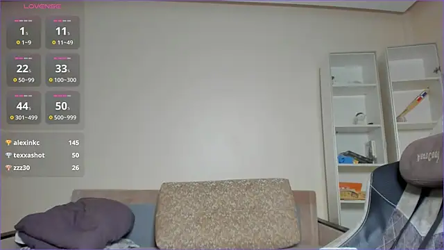 Snapshot of sam_huston chatting on 02/23/25, 12:30 sam huston online show from 02/23/25, 12:30