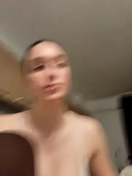 Snapshot of moniqque chatting on 11/06/25, 07:37 moniqque online show from 11/06/25, 07:37