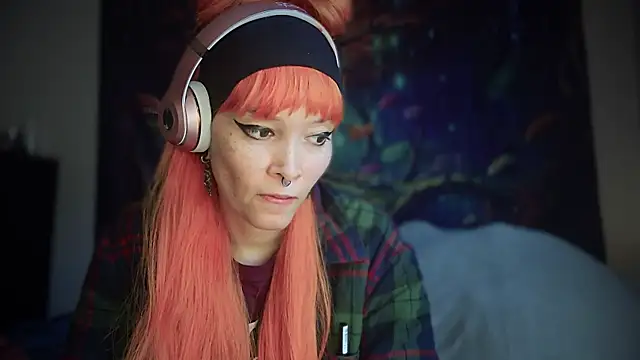 FRRANNKIE online show from 11/16/25, 09:20