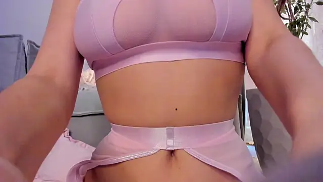 lina stones online show from 02/17/25, 09:46