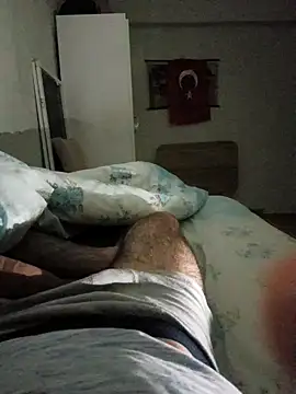 takonundicki1 online show from 02/06/25, 06:18