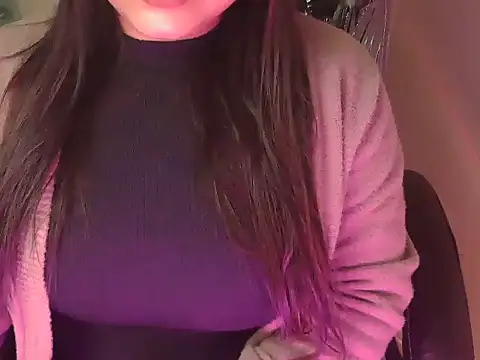 Snapshot of shivi_moto chatting on 12/15/25, 05:34 shivi moto online show from 12/15/25, 05:34