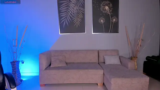 BiancaPierce online show from 11/14/25, 12:04