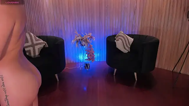 BiancaPierce online show from 12/04/25, 11:19