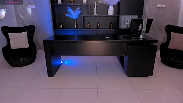 BiancaPierce online show from 12/19/25, 01:29