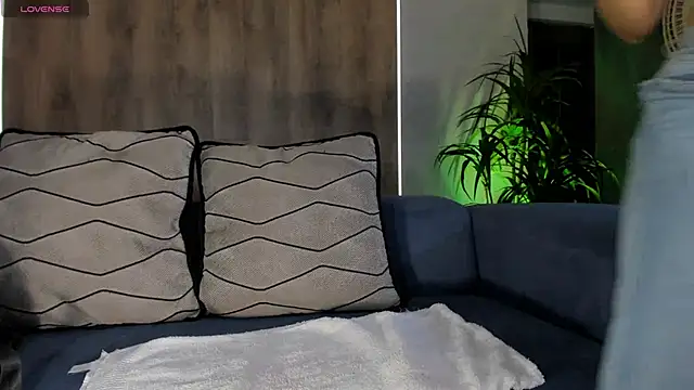 Snapshot of SophiePalmer chatting on 01/30/25, 12:59 SophiePalmer online show from 01/30/25, 12:59