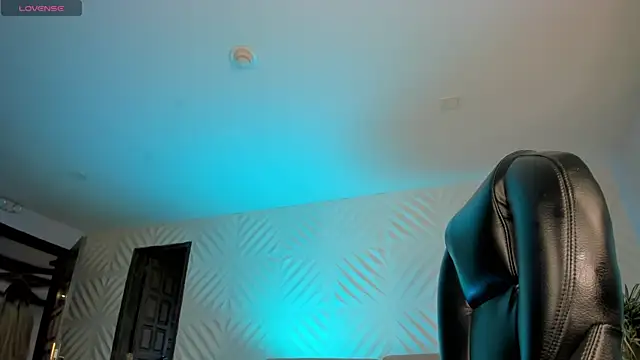 SophiePalmer online show from 02/12/26, 08:04