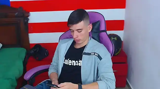 Snapshot of DEIBY_BABY chatting on 12/06/24, 02:02 DEIBY BABY online show from 12/06/24, 02:02