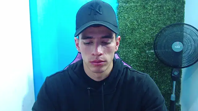 Snapshot of DEIBY_BABY chatting on 01/10/25, 10:46 DEIBY BABY online show from 01/10/25, 10:46