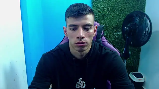 Snapshot of DEIBY_BABY chatting on 01/15/25, 09:20 DEIBY BABY online show from 01/15/25, 09:20