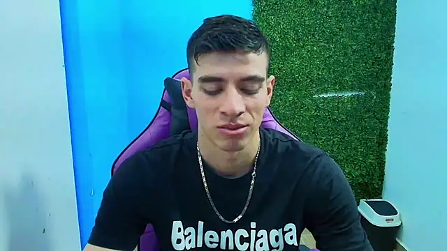 Snapshot of DEIBY_BABY chatting on 01/17/25, 09:50 DEIBY BABY online show from 01/17/25, 09:50