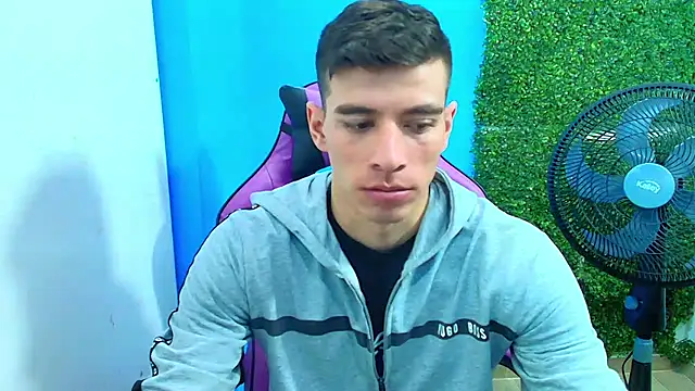 Snapshot of DEIBY_BABY chatting on 01/20/25, 08:07 DEIBY BABY online show from 01/20/25, 08:07