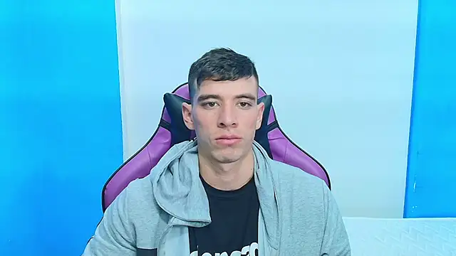 Snapshot of DEIBY_BABY chatting on 03/06/25, 04:52 DEIBY BABY online show from 03/06/25, 04:52