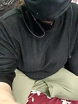 Sexybomb33 online show from 01/02/25, 03:29