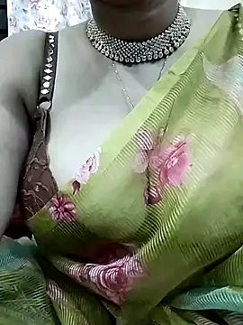 Sexybomb33 online show from 01/26/25, 06:37