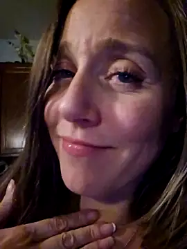 SkyelarSommer online show from 03/22/26, 05:11