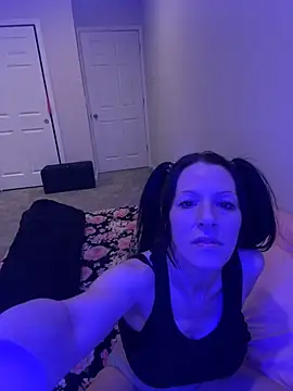 DominiqueX0 online show from 02/09/25, 01:44