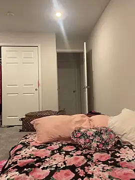 DominiqueX0 online show from 02/22/25, 03:56