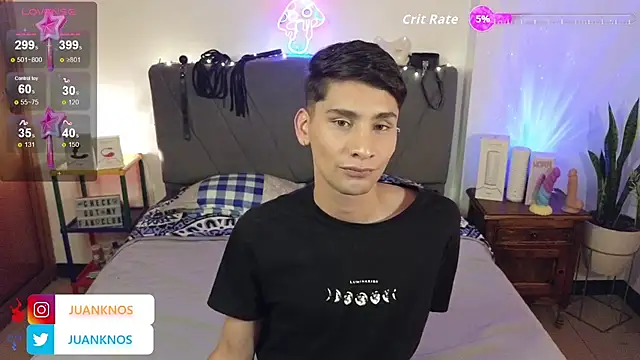 Snapshot of by_pandora chatting on 09/22/25, 05:59 by pandora online show from 09/22/25, 05:59