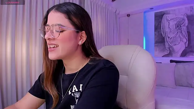 nathalie rivers online show from 04/23/26, 11:31