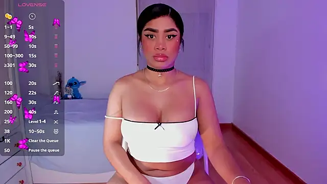 briana walker online show from 03/12/25, 06:22