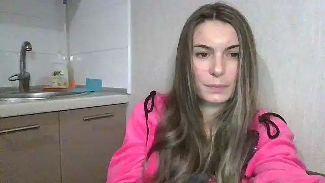 Snapshot of Carol-Rose chatting on 12/18/24, 08:47 Carol-Rose online show from 12/18/24, 08:47