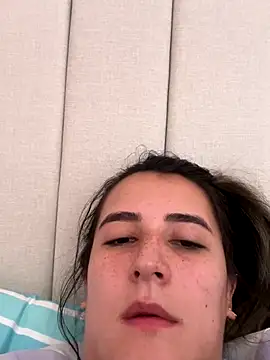 Hanna86 online show from 10/25/25, 02:46